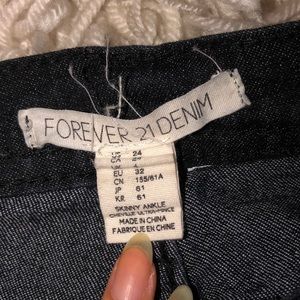 Black Skinny Jeans